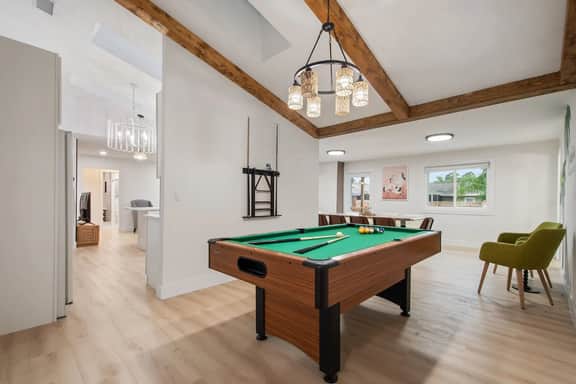 Close To Beach,  Private Pickleball & Pool