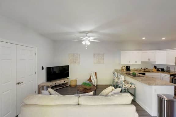 Private Mini Golf Compound | 3 Units • Sleeps 10